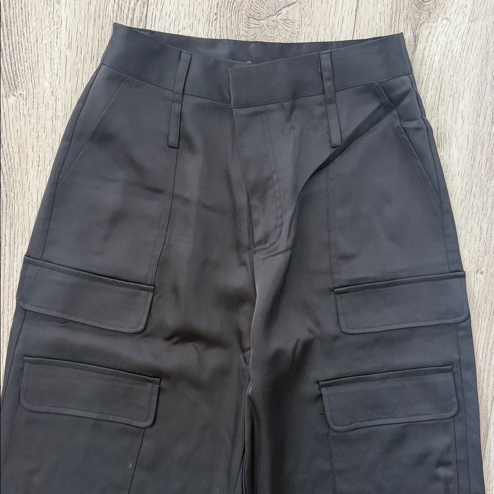 Noli Classic Black Cargo Pants - Picture 3 of 6